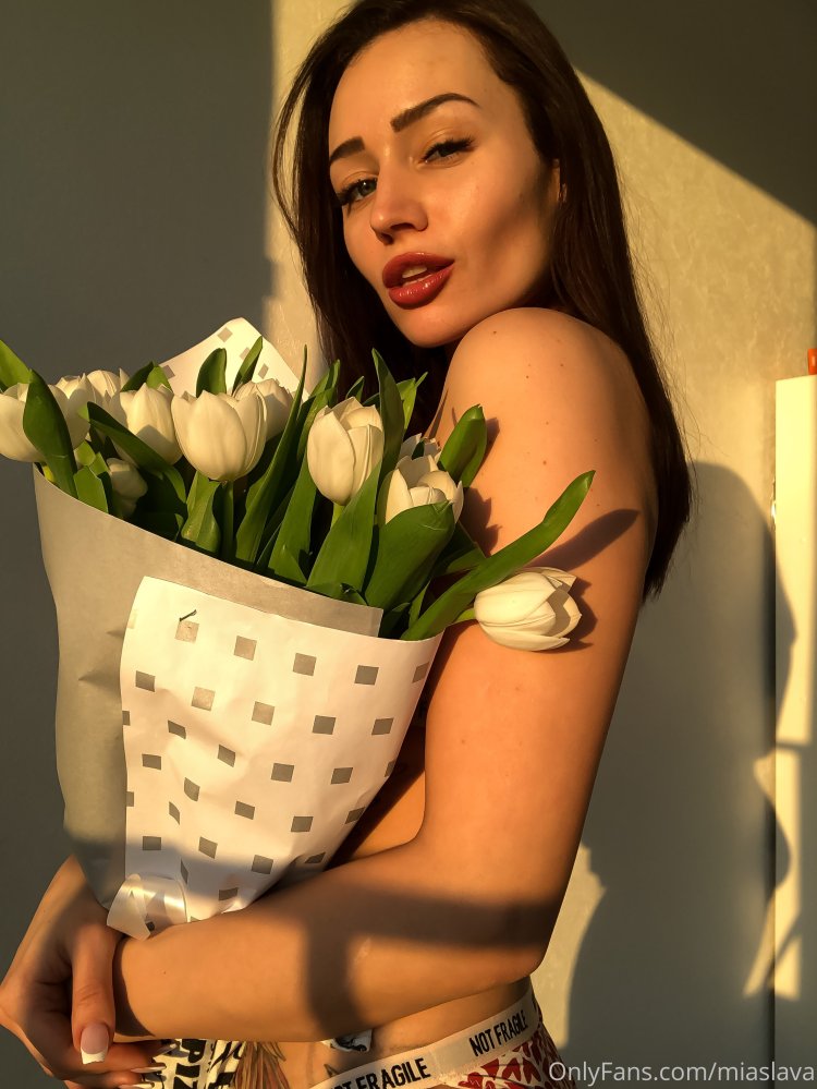 Alice in nightmare comic 3d