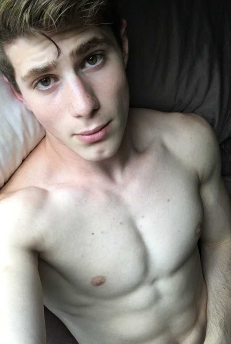 Alex Kruk onlyfans