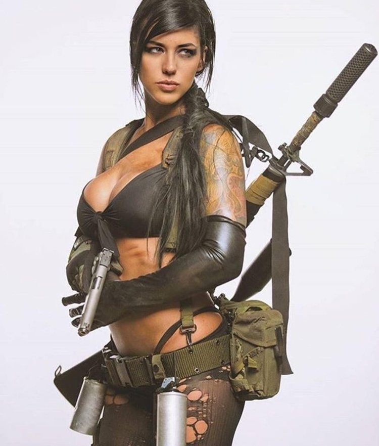 Alex Zedra cosplay silent