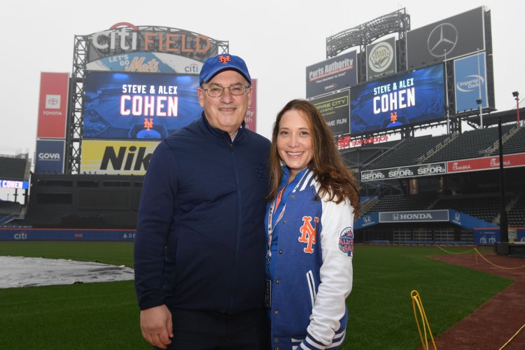 Steve Cohen and wife