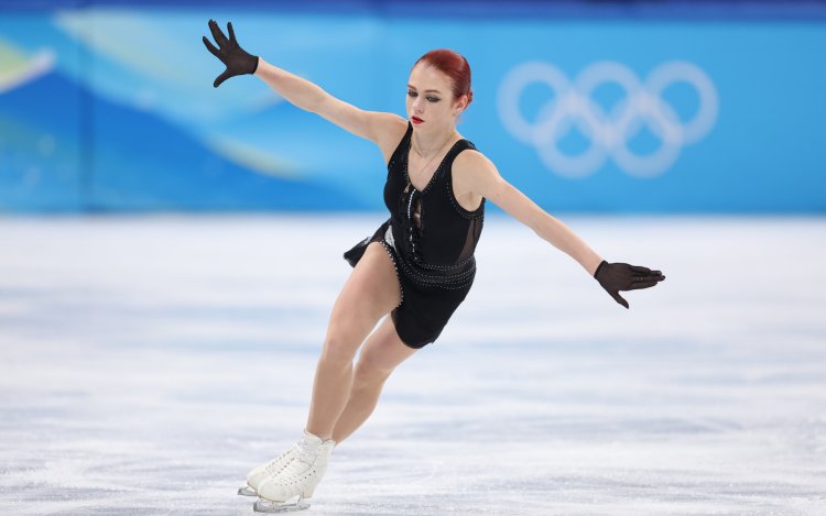 Trusova Alexandra figure skating 2022