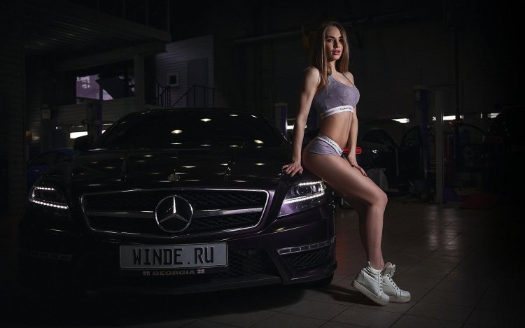 Mers c63 amg and girl
