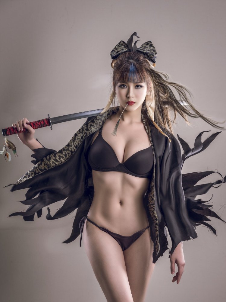 Japanese cosplay curvy