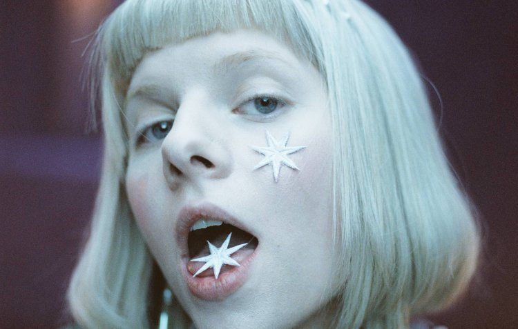 Aurora Aksnes Cure for me