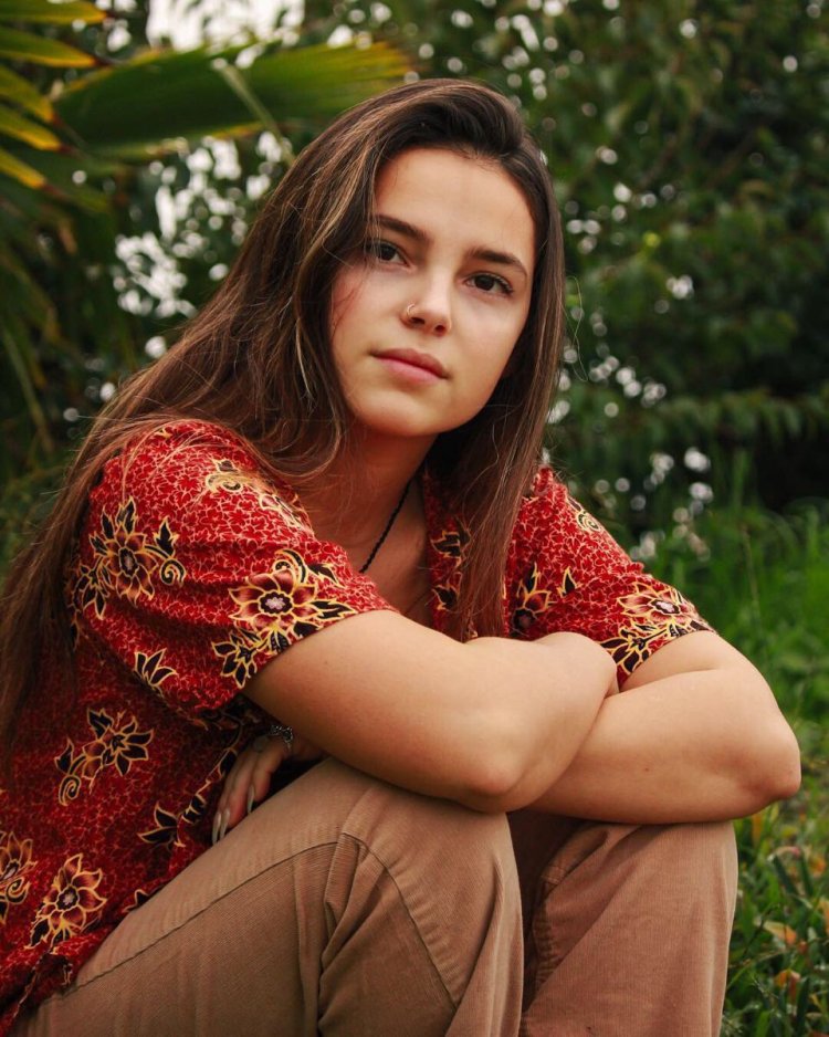 Inde Fabiola Navarrett