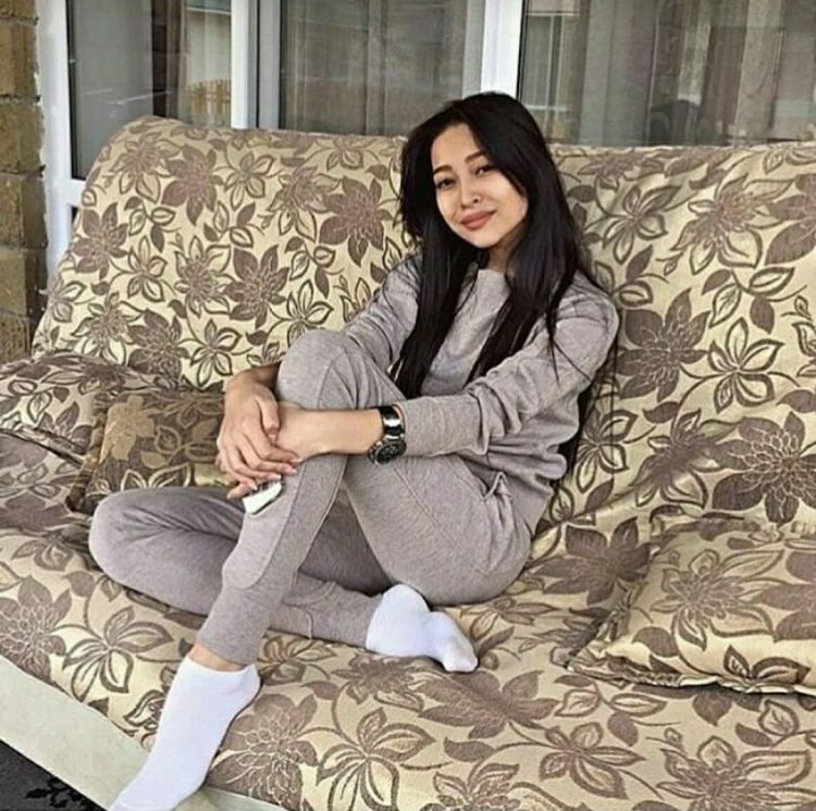 Kazakh women of Aktobe