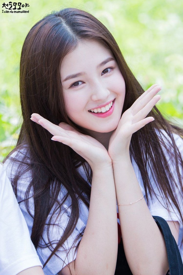 Momoland Nancy Group