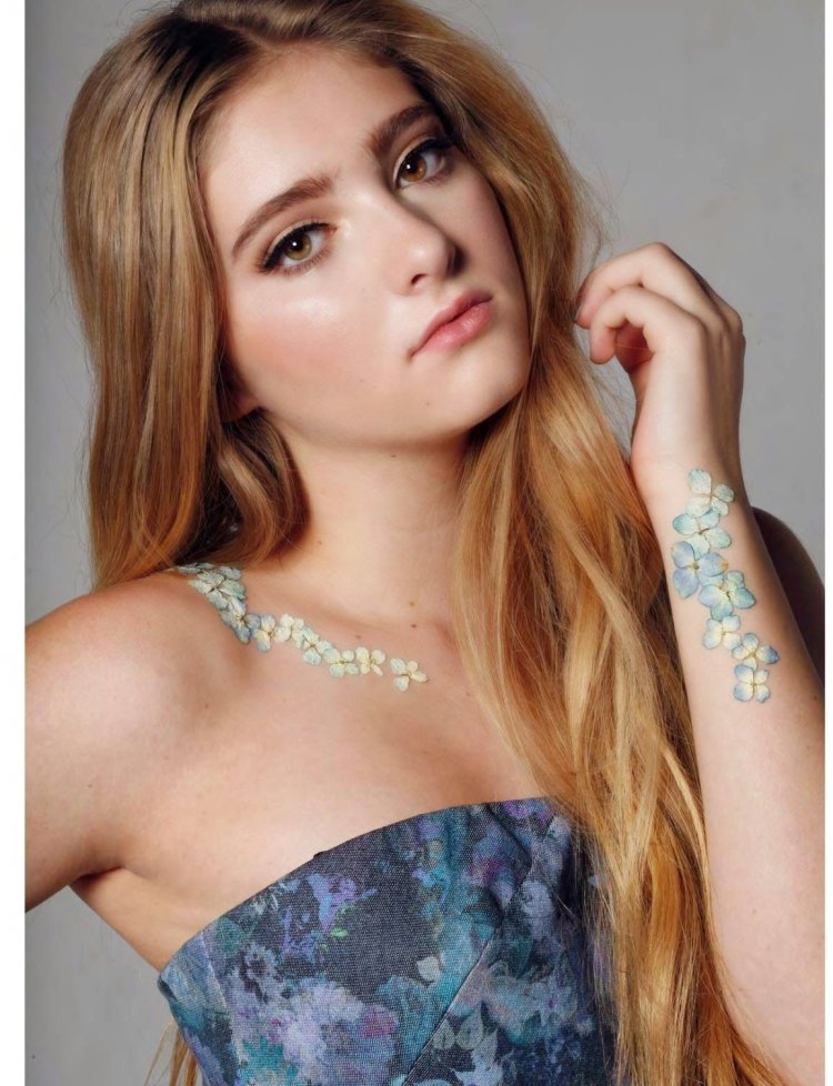 Willow Shields hot