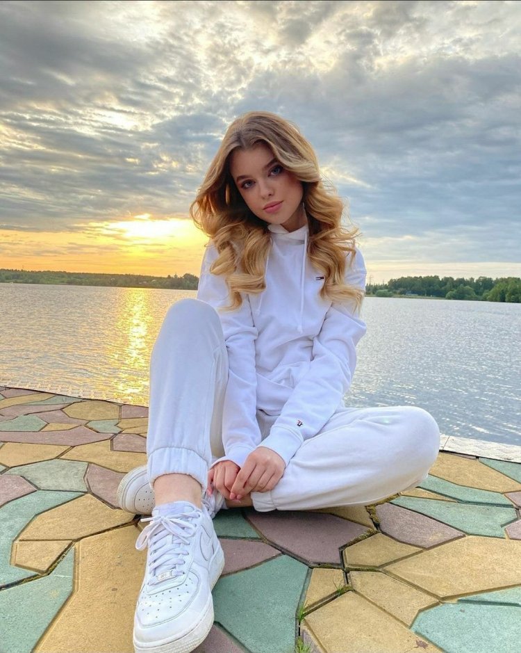 Kristina kosnyreva tik tok