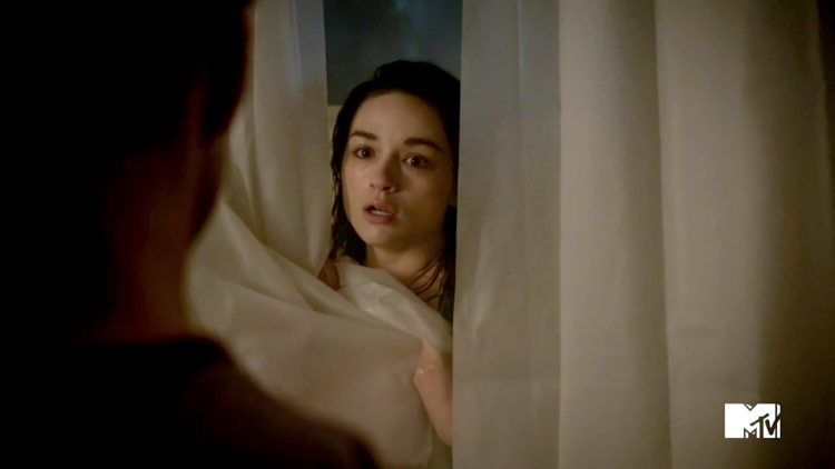 Crystal Reed Hot Scenes