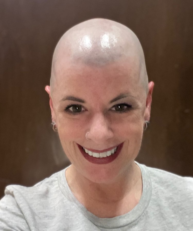 Mia Boyka cut her hair bald