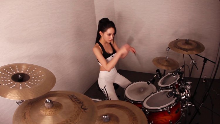 A-Yeon drummer