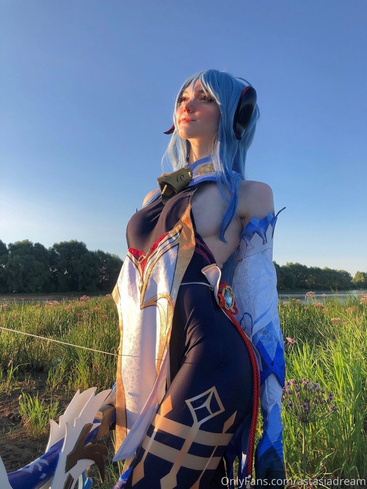 Astasiangel onlifans plum pussy