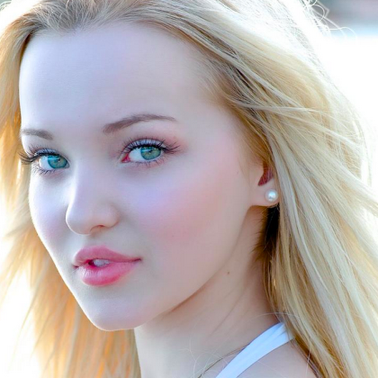 Dove Cameron eyes