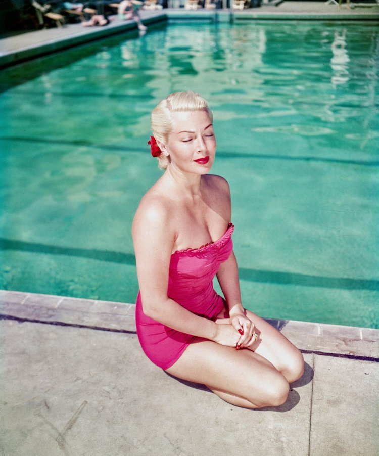 Lana Turner photo in swimsuit