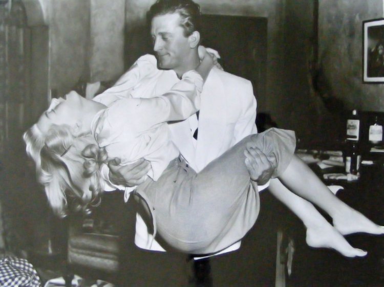 Lana Turner in stockings