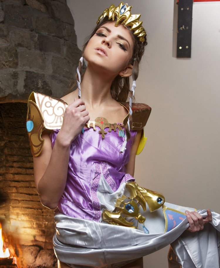 Valentina Loshkareva Gina Gershon