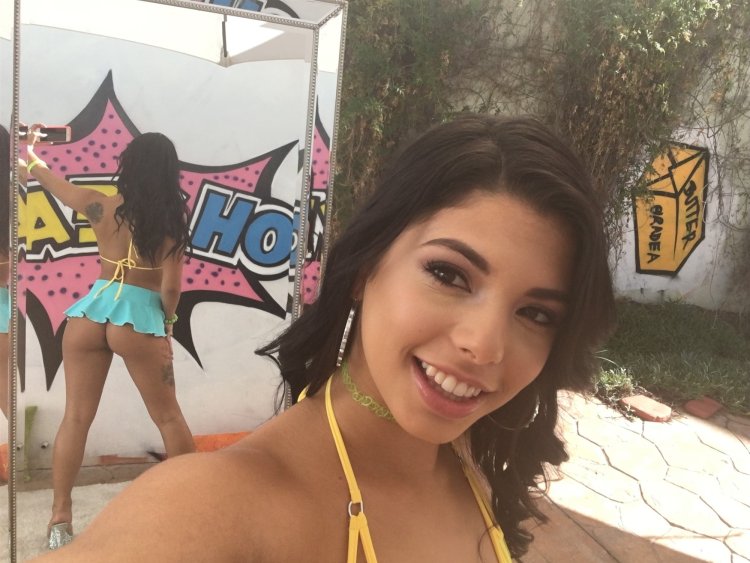 Gina Valentina Facialized