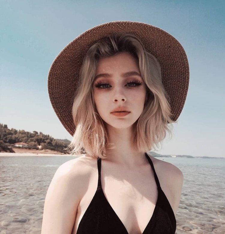 Marina Lasvik Canadian Model