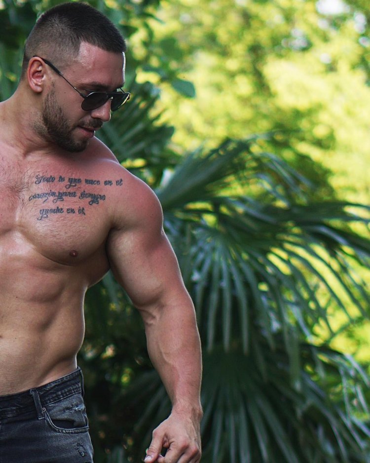 Sergey Kucherov torso