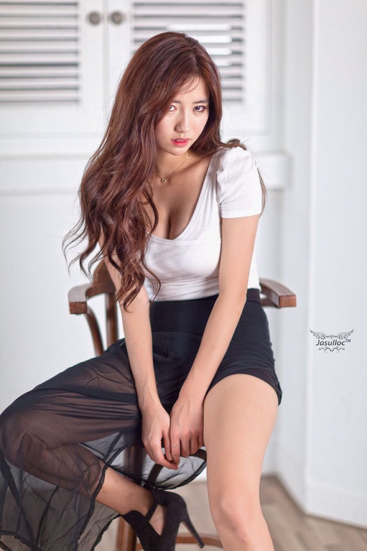 Jing tian in lingerie