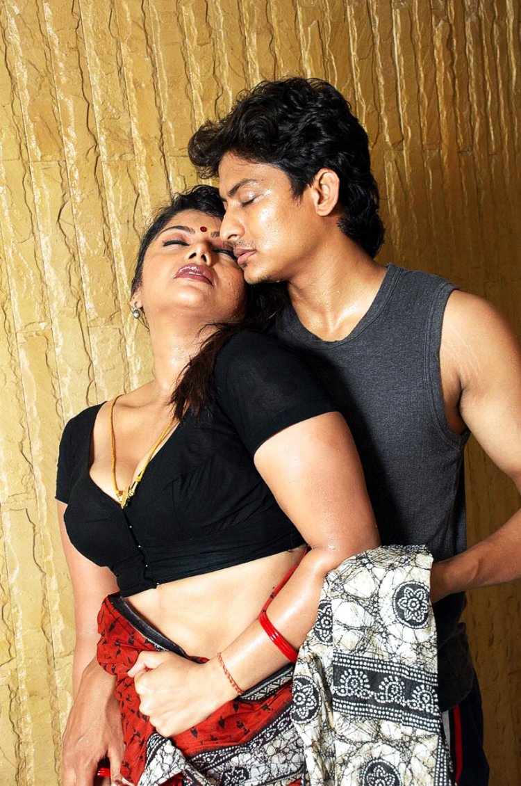 Krazee navel models names