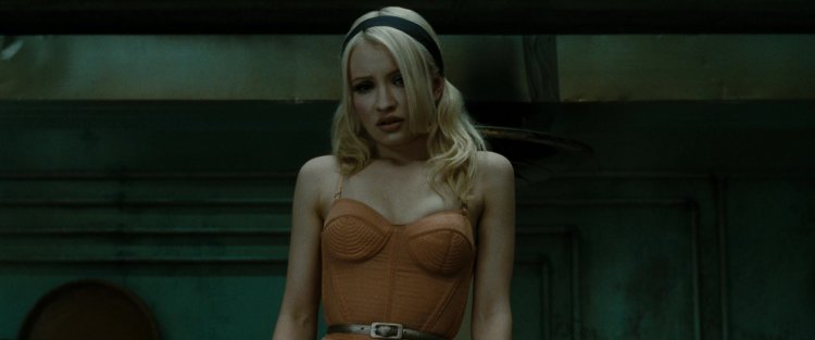 Emily Browning hot scenes