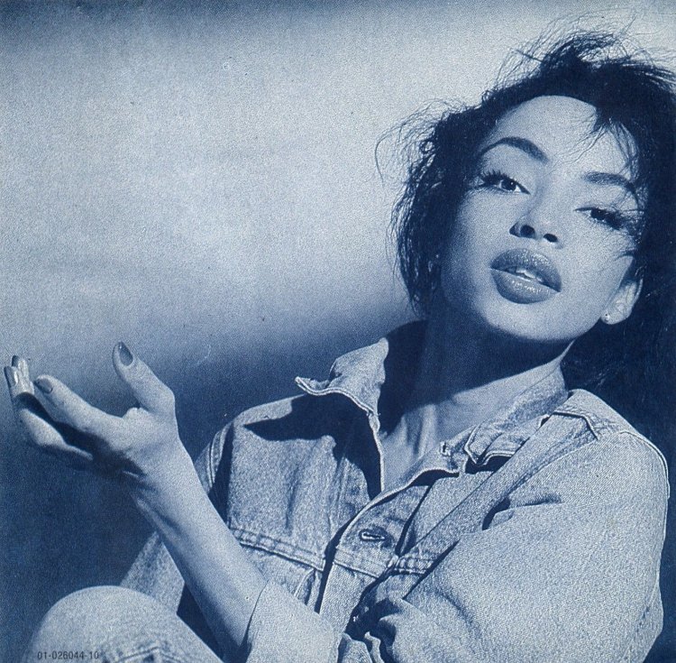 Sade Diamond Life 1984