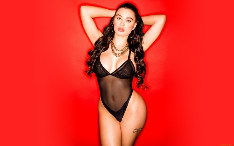 Lana rhoades wallpaper