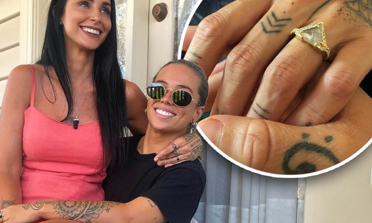 Tash Sultana and her partner