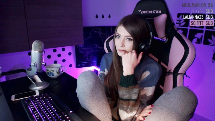 Streammer Karina Sycheva