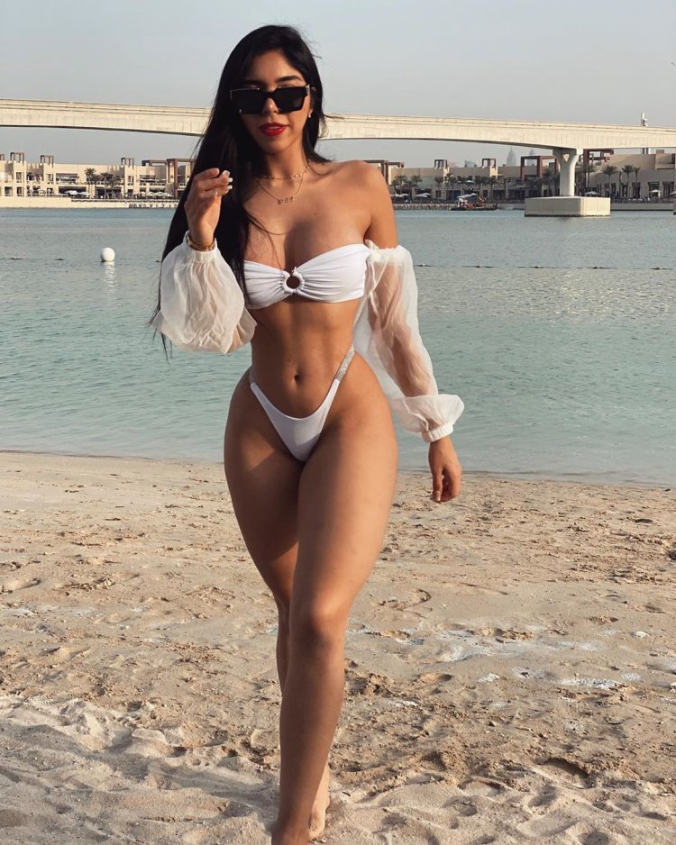 Resident Evil Ada Wong Cosplay