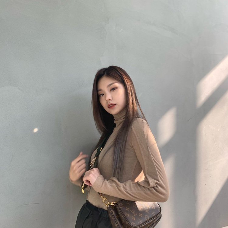 Joji Itzy aesthetics