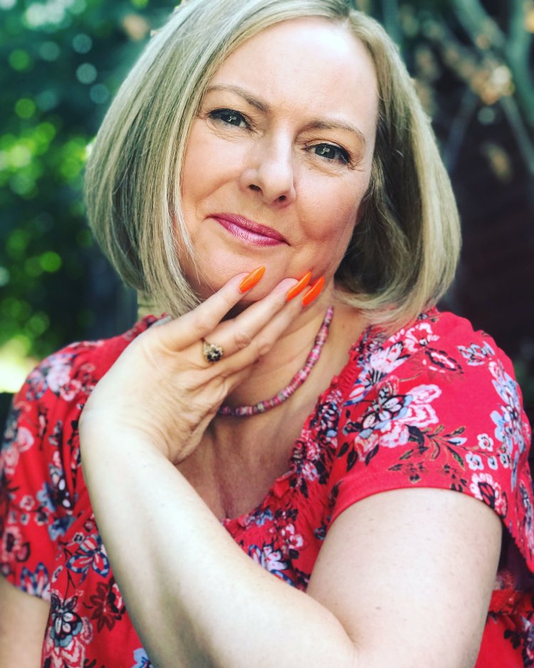 Vera Tikhonina Annabelle