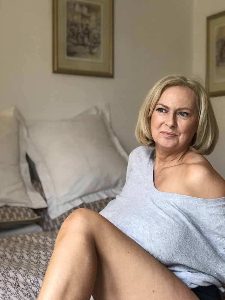 Alla Rotter Hot photo