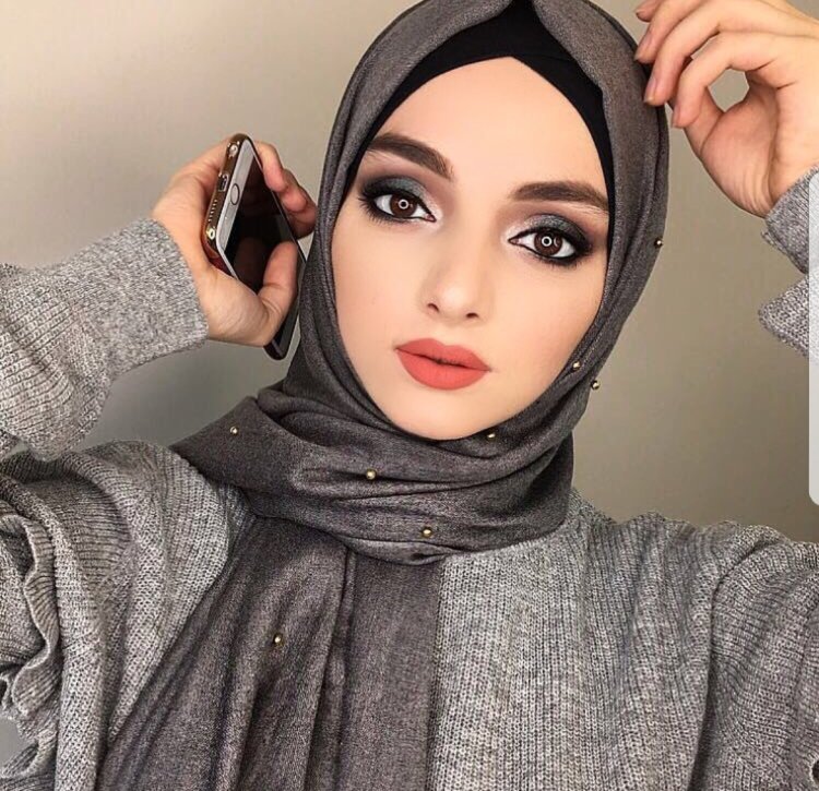 Saliazt Kasumova Nikab