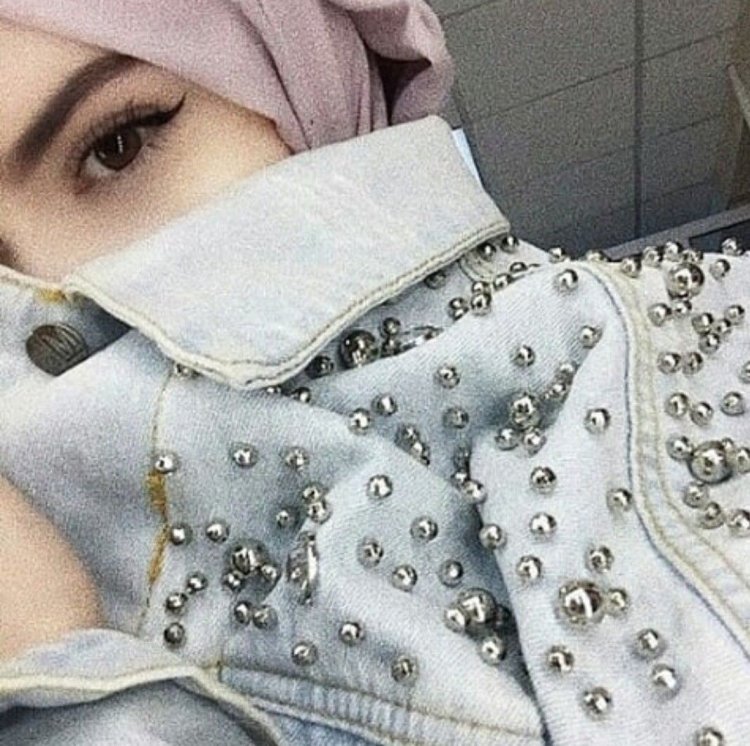 Girls in a hijaba be