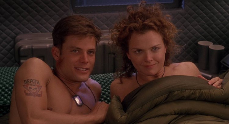 Dina Meyer Dizzy Flores