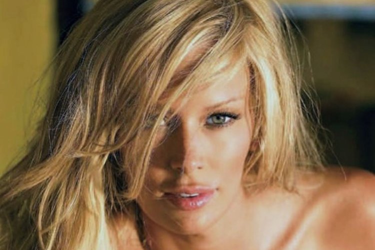 Jena Jameson in 90
