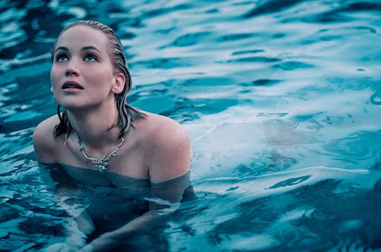 Jennifer Lawrence in the pool
