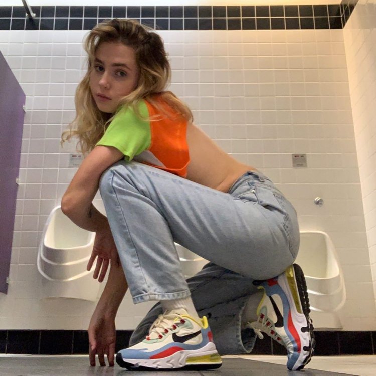 Elena Plaksina chest