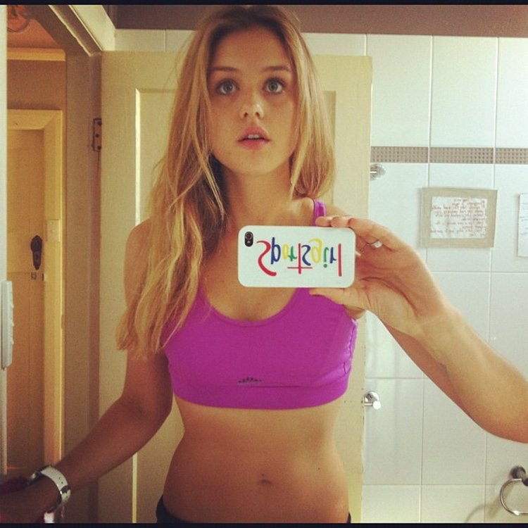 Isabelle Kornish in underwear