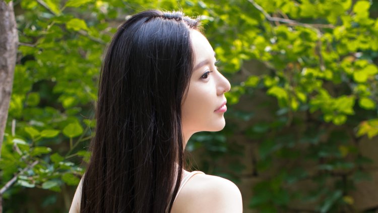 Asian women hair