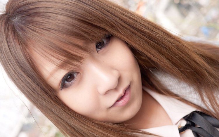 Japanese with blue eyes