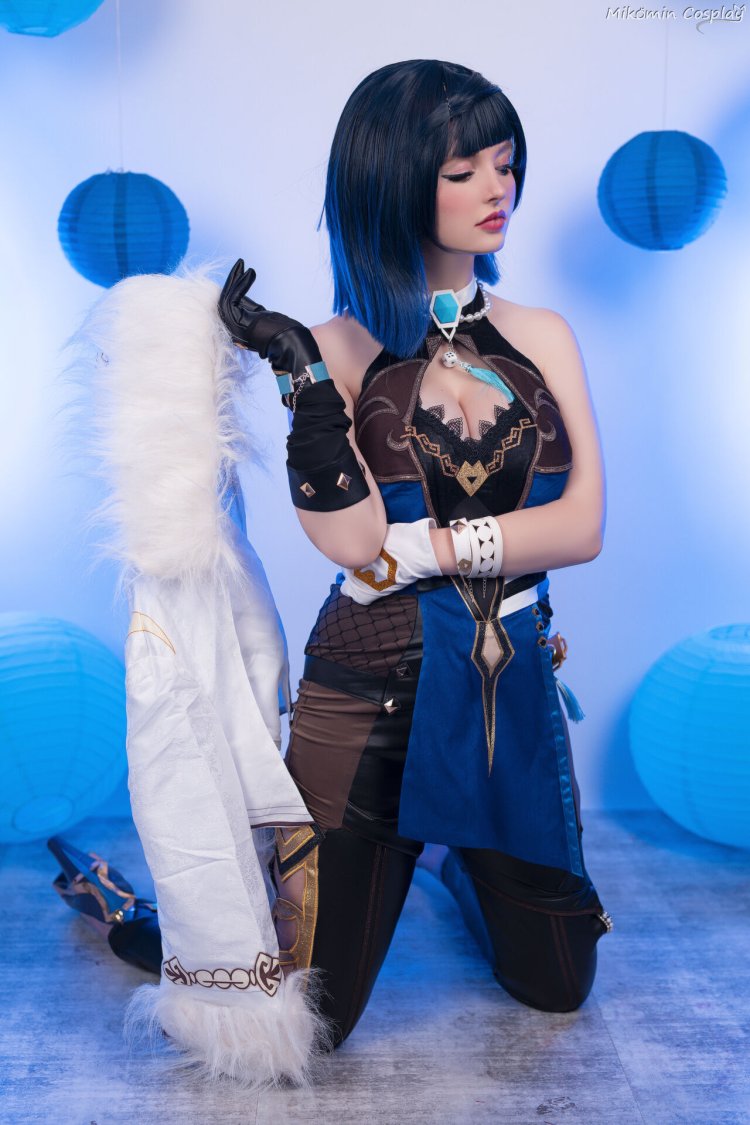 Genshin Impact girl in underwear