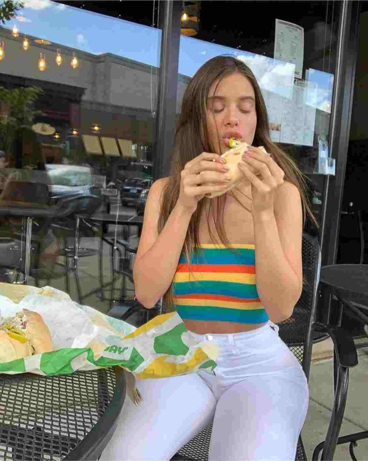 Lana Roads with a basketball ball