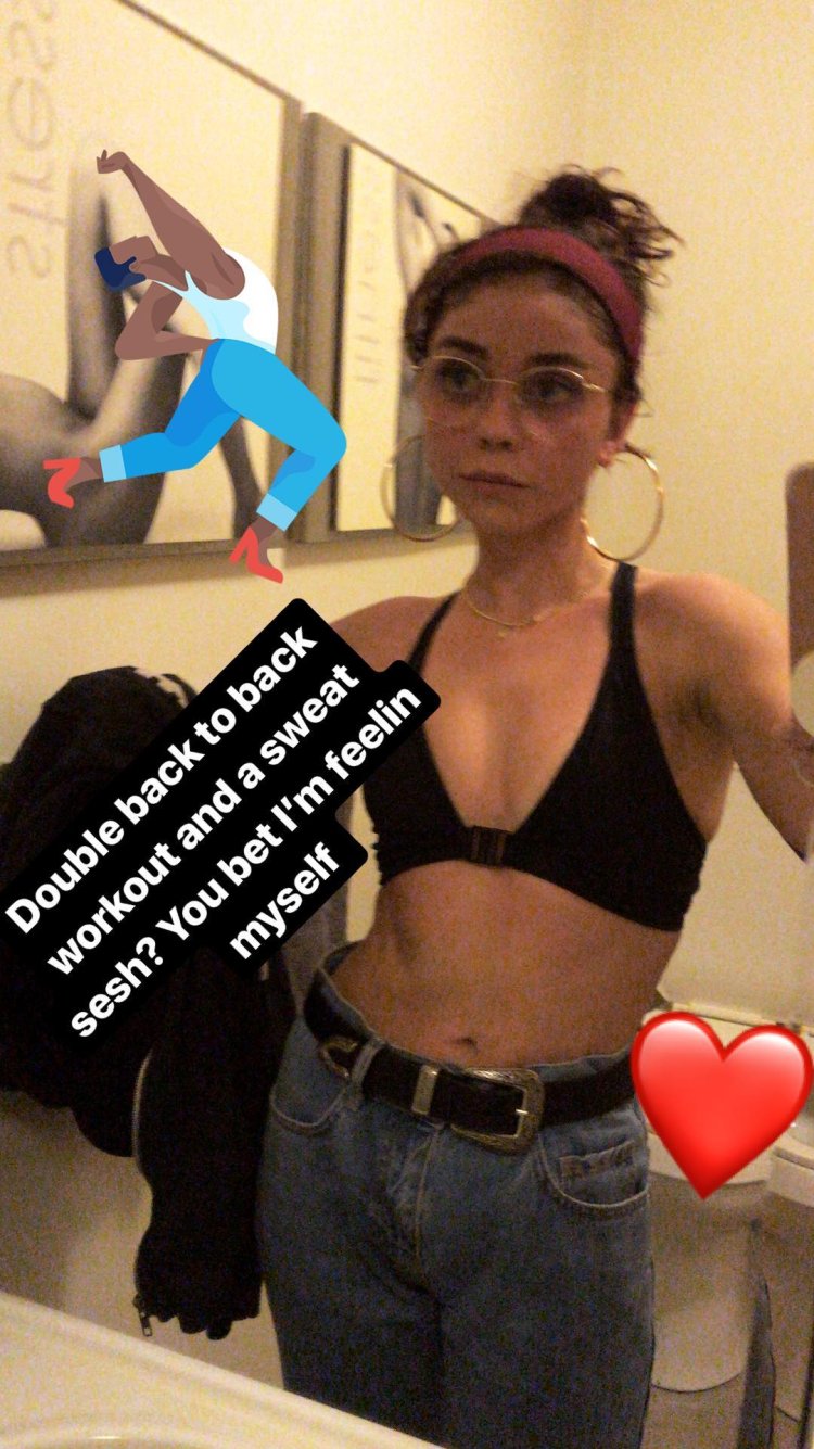 Sarah Hyland Likes Working Out Naked in the Mirror