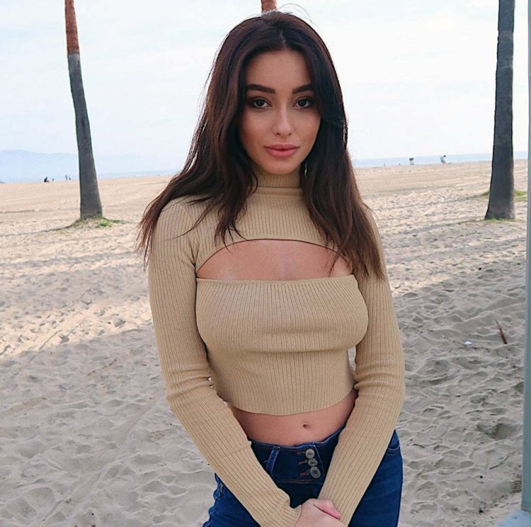 ΚAlifrnia Ella Ortena