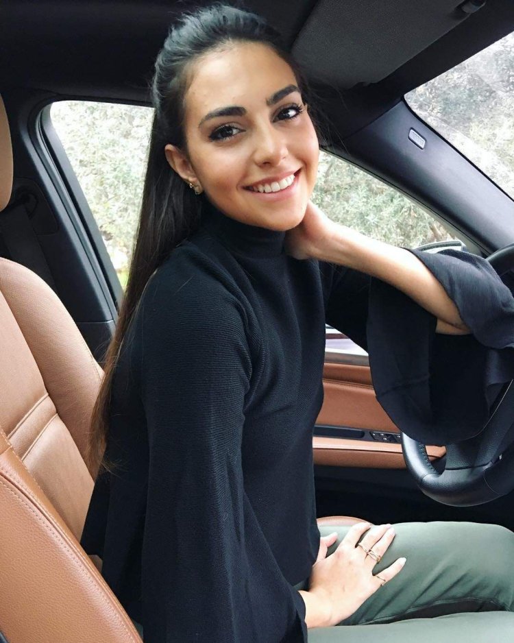 Valerie ABou Chacra Selfie