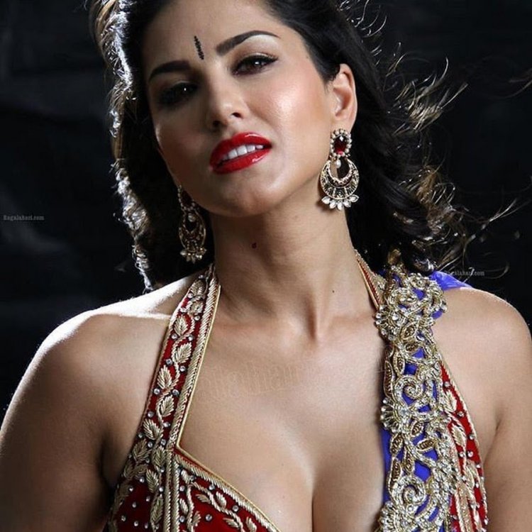 Sunny Leone Indian actress